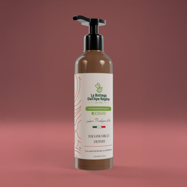 Balsamo ricci definiti con acido ialuronico e vitamina E in confezione da 250 ml
