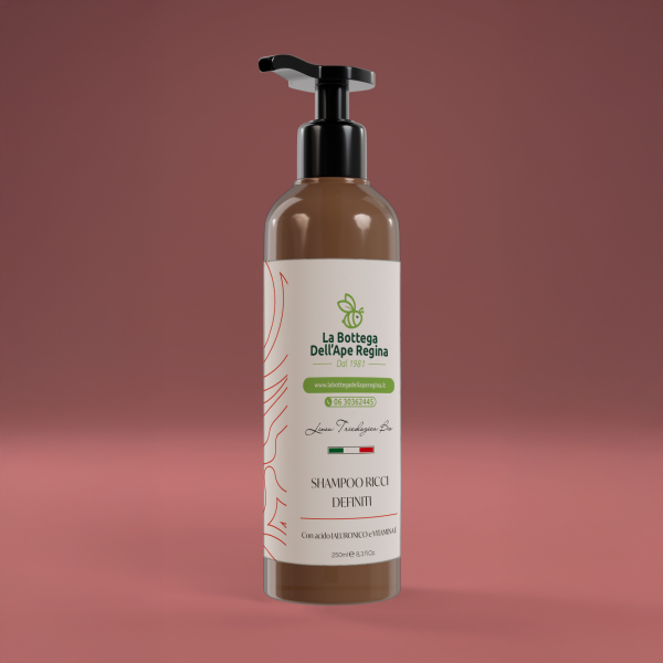 Shampoo ricci definiti in bottiglia da 250 ml