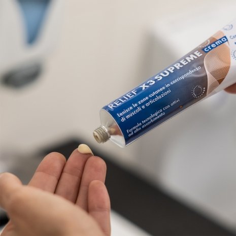 Crema naturale lenitiva per muscoli e articolazioni Biosterine Relief X3